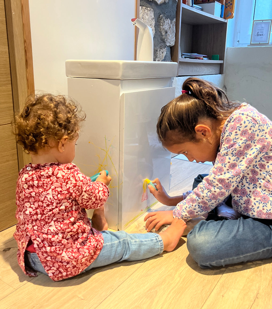 Lavabo Enfant Montessori évolutif 18 mois - 8 ans | Mobile, autonome en eau & sans travaux - BLANC